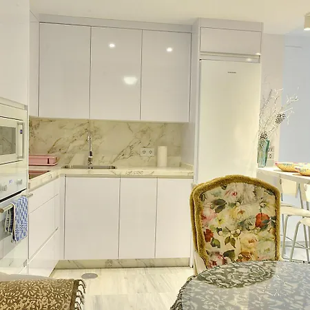 Apartamento Calle Betis Sevilla Buitenkant foto